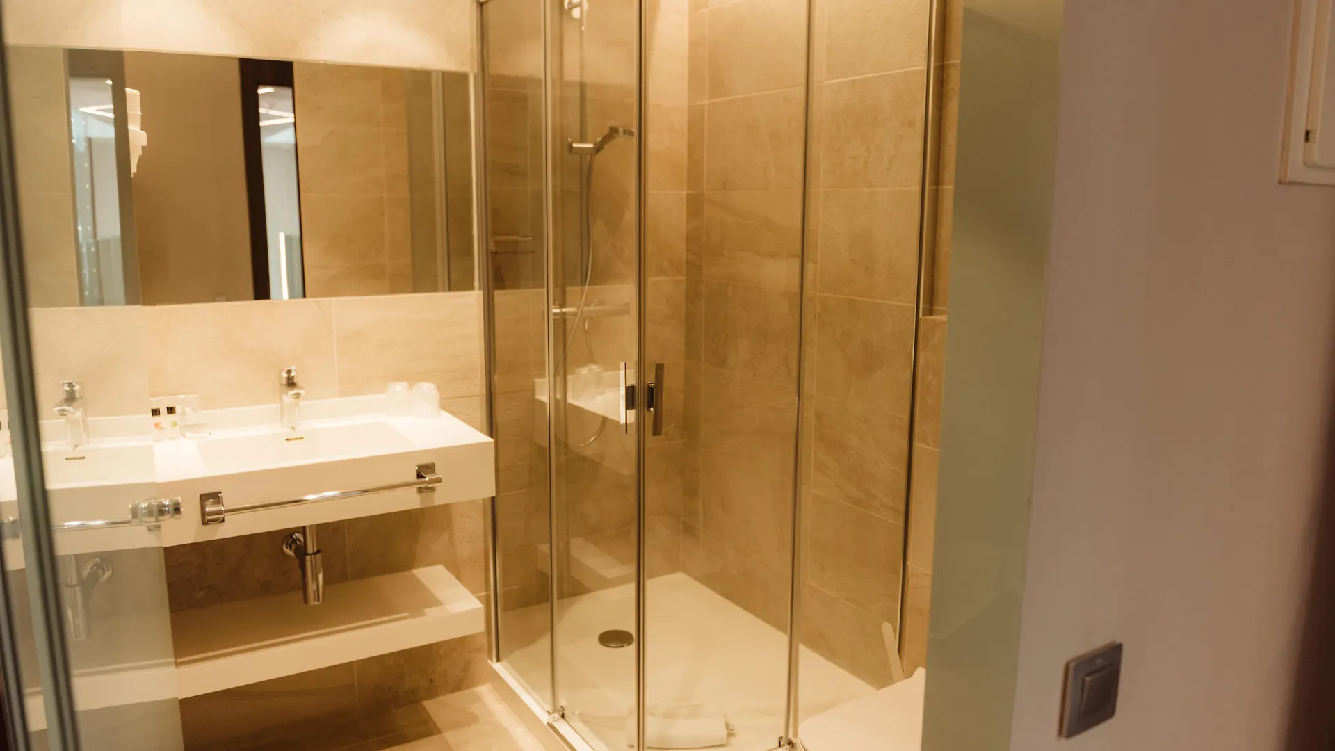 Arya Stadium Hotel Barcelona 3*,  Spanien