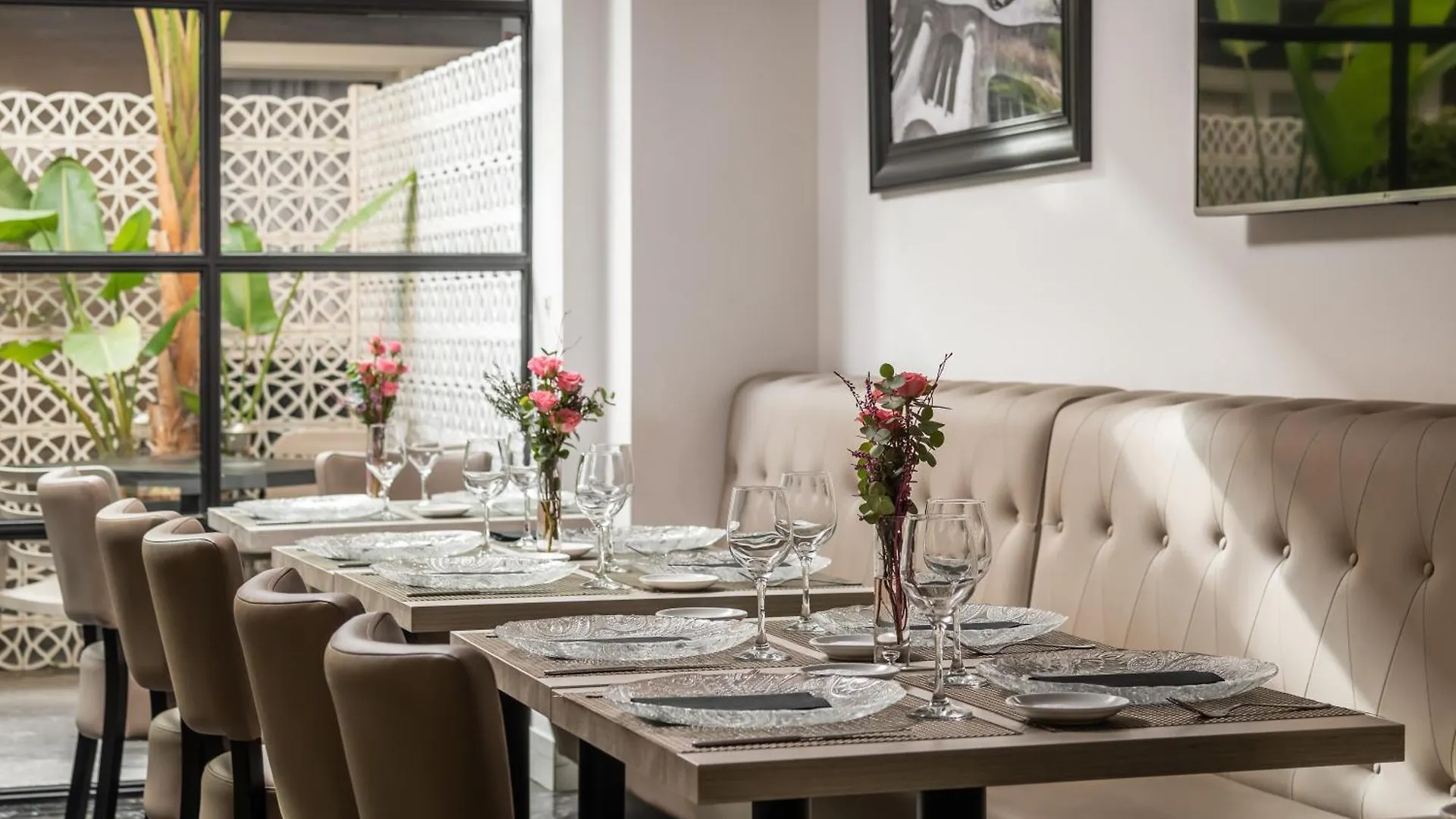 Arya Stadium Hotel Barcelona 3*,