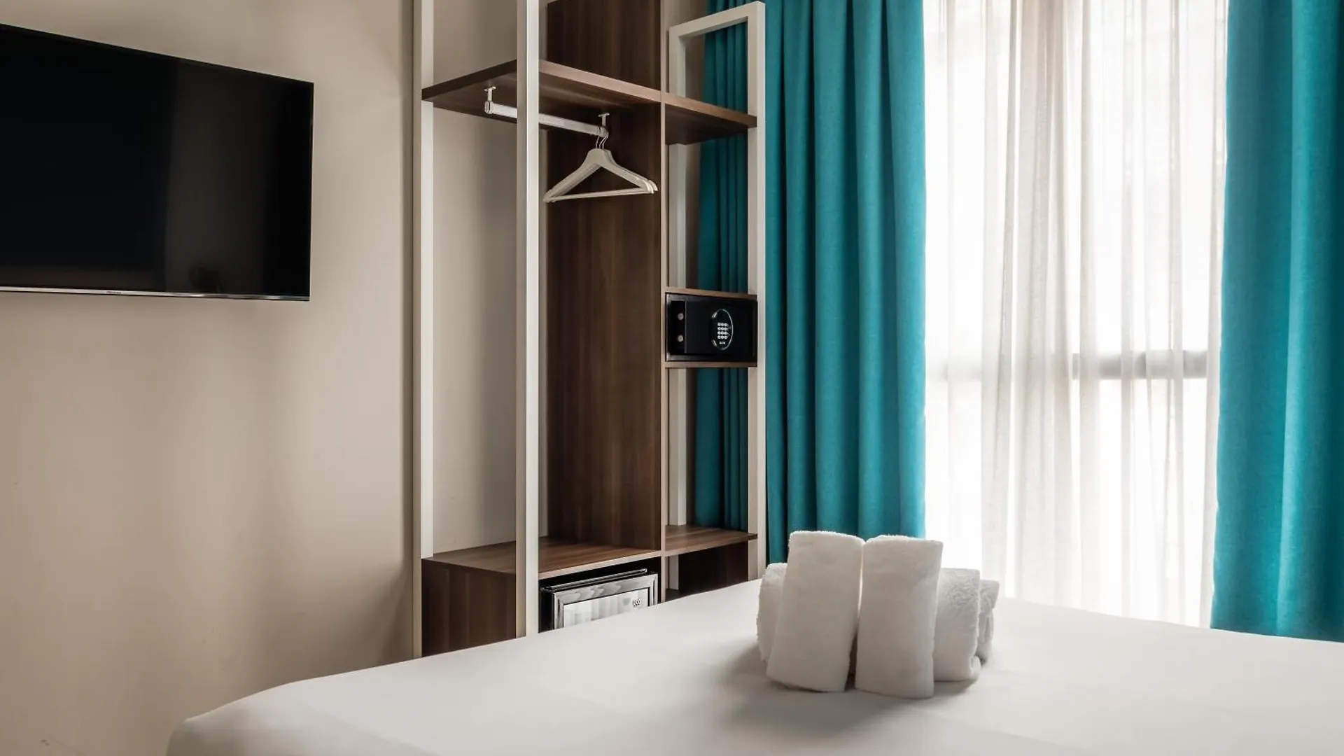***  Arya Stadium Hotel Barcelona Spanien